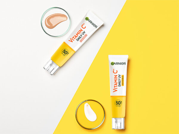 ضد آفتاب ویتامین سی رنگی گارنیر SPF50+ حجم 40 میلی لیتر